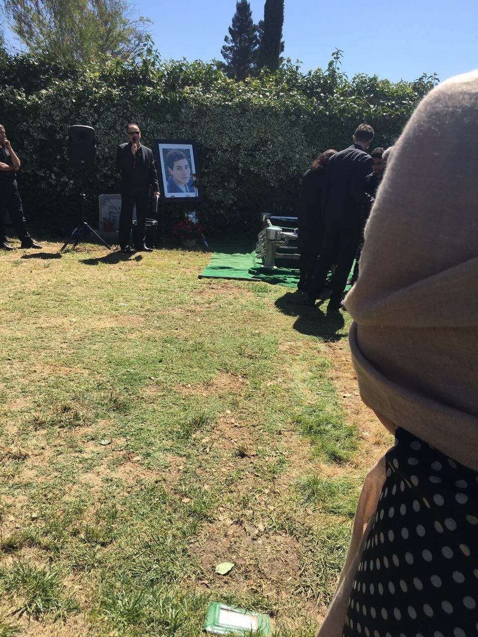 خاکسپاری مریم میرزاخانی